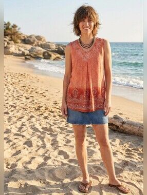 NWOT Embroidered Boho Women's Tunic